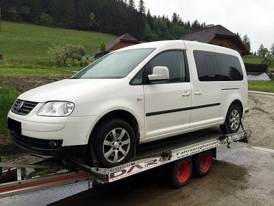 VW Caddy Kombi Maxi Life 1,9 TDI D-PF bei Daniel Schneider – www.daro-group.at in 
